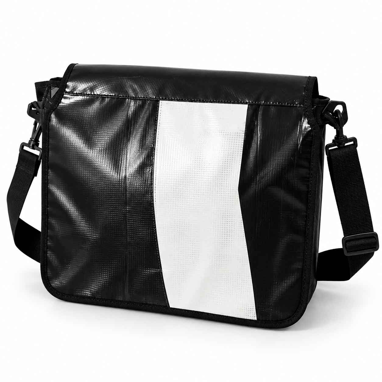 Mochila Portalap c/tapa Lona Urban Eco Bags® - BYM1023